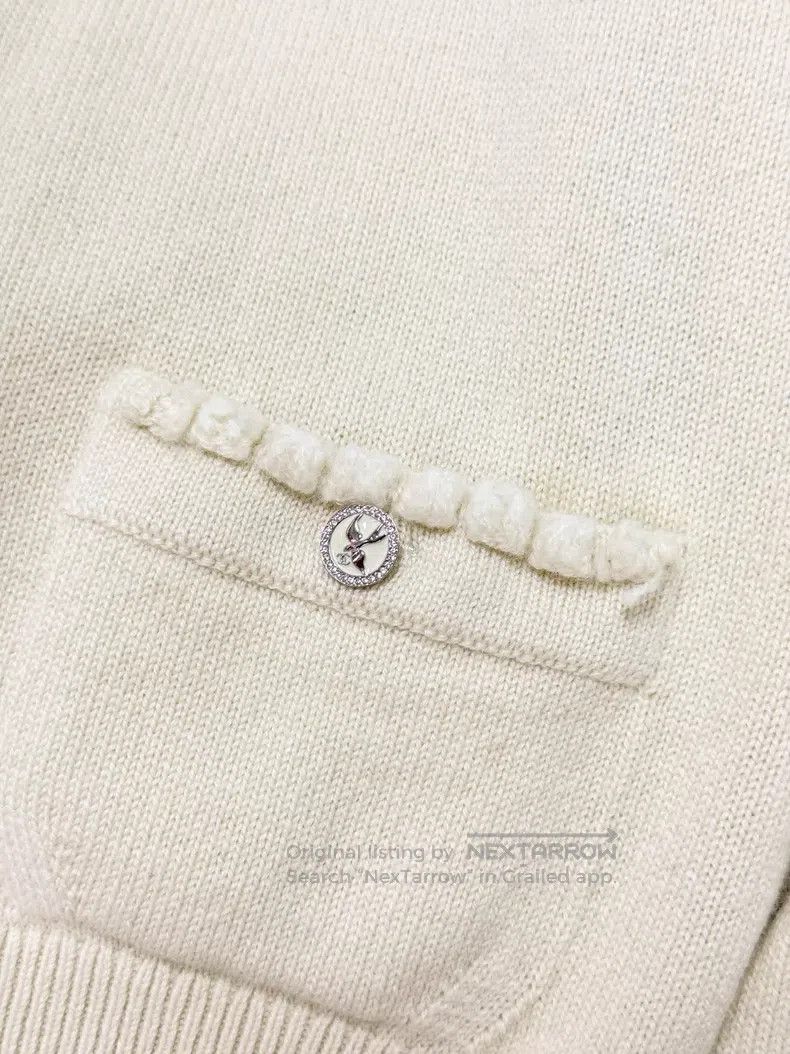 Chanel Chanel Small lace rhinestone bird buckle long-sleeved knit Size XS / US 0-2 / IT 36-38 - 5 Thumbnail