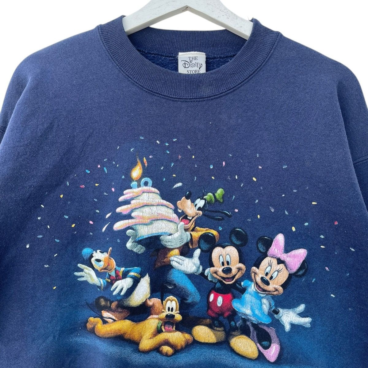 Disney Vintage The Disney Store mickey mouse and gang sweatshirt Size US M / EU 48-50 / 2 - 2 Thumbnail