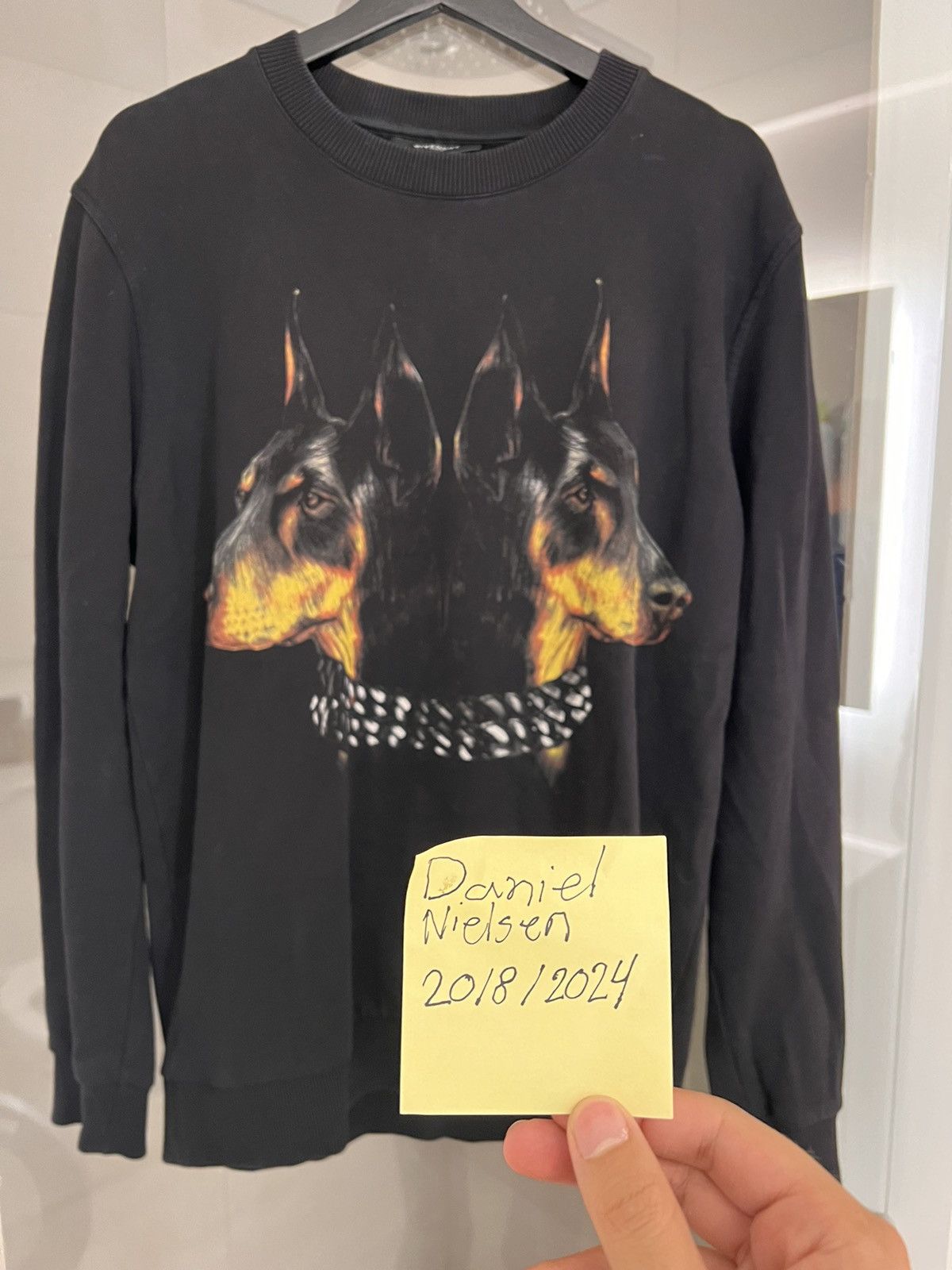 Givenchy doberman sweatshirt on sale