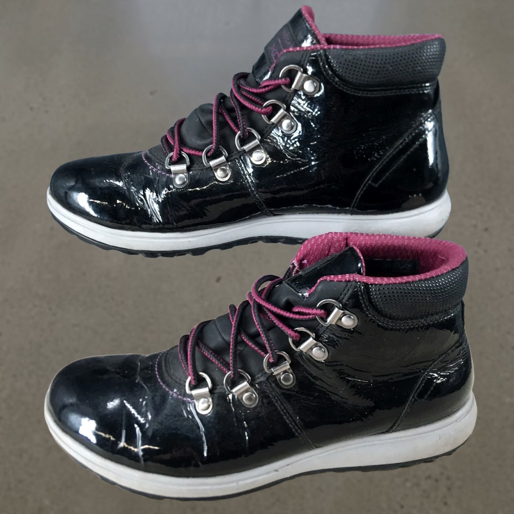 Rockport Rockport XCS Boots Womens 7.5 M Britt Alpine Snow Black Patent Leather Lace Up Size US 8 / IT 38 - 1 Thumbnail