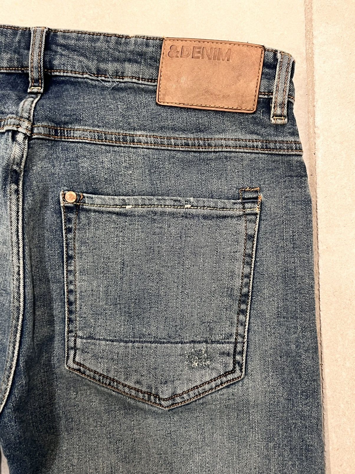 H&M Low waisted Selvedge stretch Denim Size US 33 - 4 Thumbnail