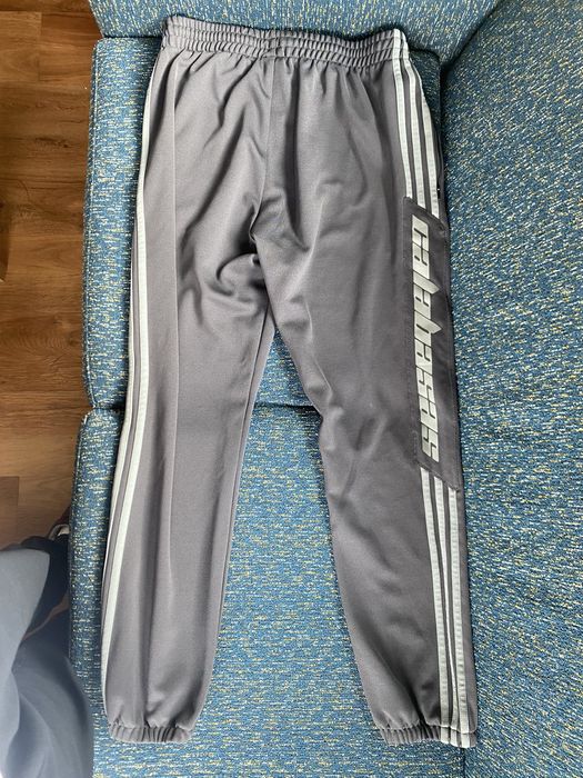 Adidas deals calabasas jogger