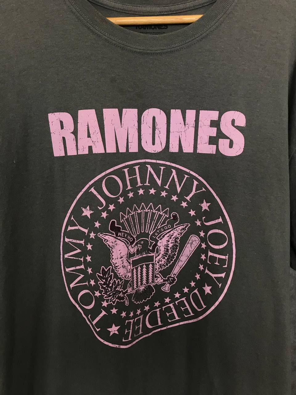 Band Tees Ramones rock band tee Size US L / EU 52-54 / 3 - 3 Thumbnail