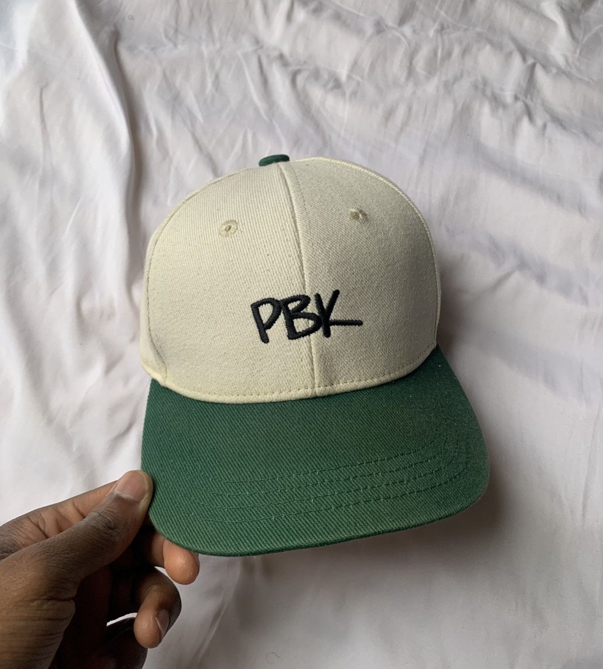 Other Green & cream pbk cap Size ONE SIZE - 1 Thumbnail