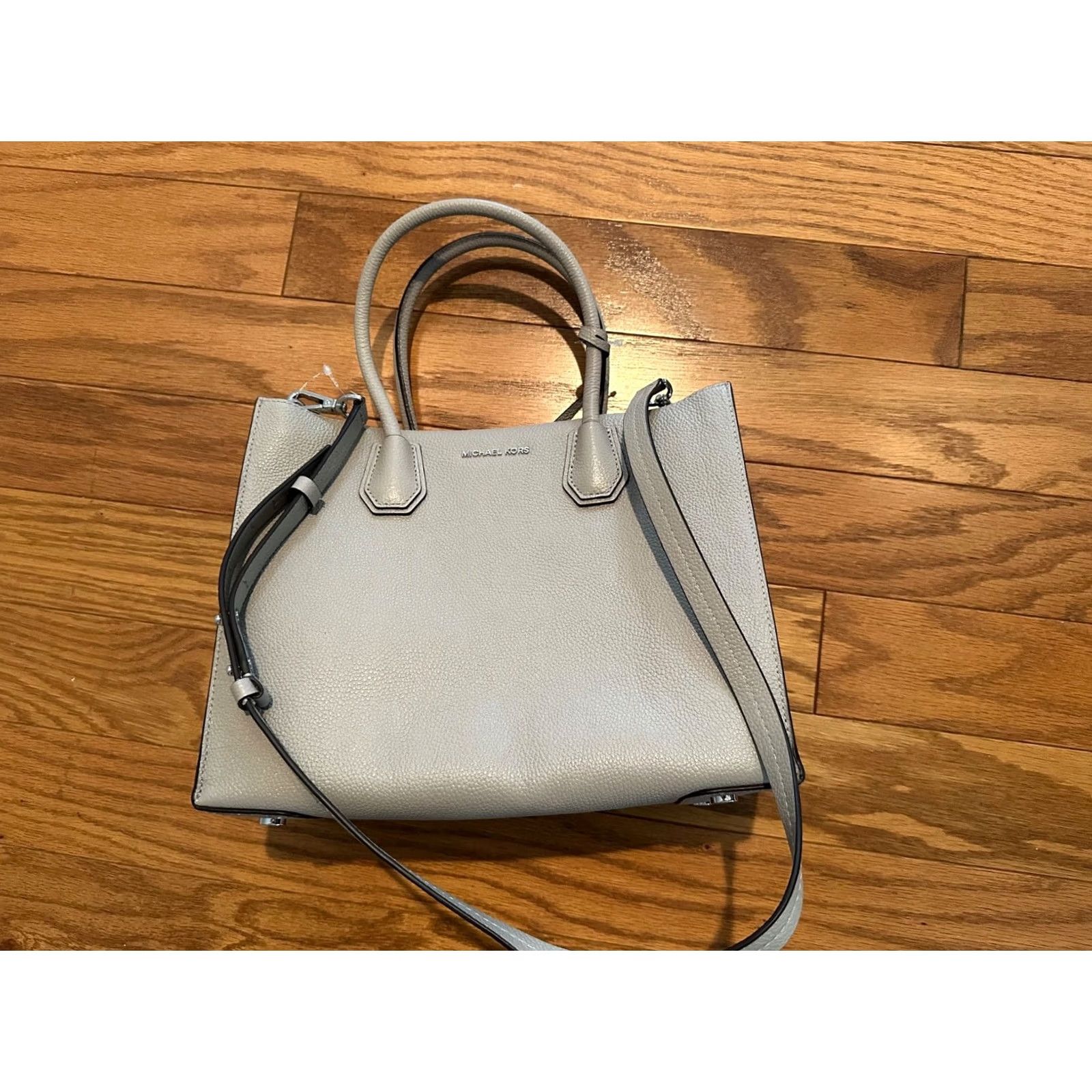 Michael Kors Michael Kors Mercer Pearl Gray Convertible Pebbled Leather Accordion Tote Bag Women Size ONE SIZE - 2 Thumbnail