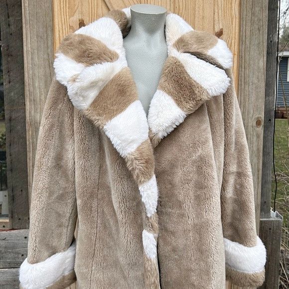 Sears Vintage Sears Fashions Brown White Stripe Faux Fur Coat Size L / US 10 / IT 46 - 2 Thumbnail