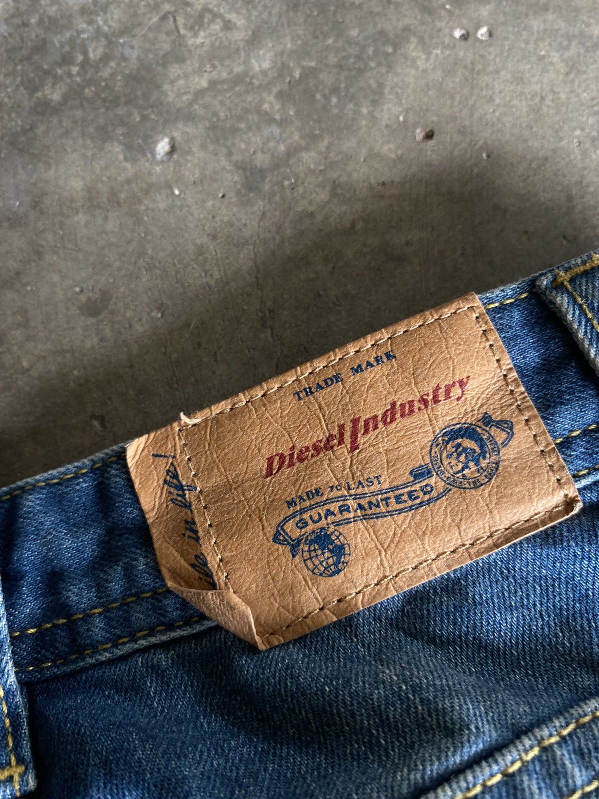 Diesel DIESEL RIPED DENIM PANTS Size 27" / US 4 / IT 40 - 12 Thumbnail