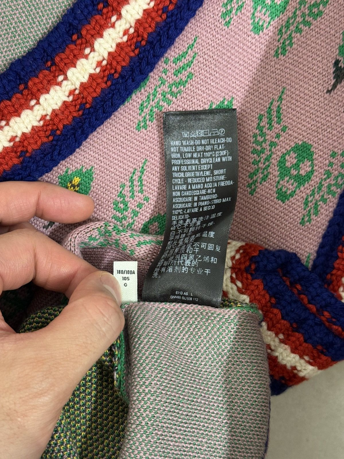 Gucci GUCCI SKULL AND FLOWER JACQUARD WOOL WAISTCOAT Size US L / EU 52-54 / 3 - 8 Thumbnail
