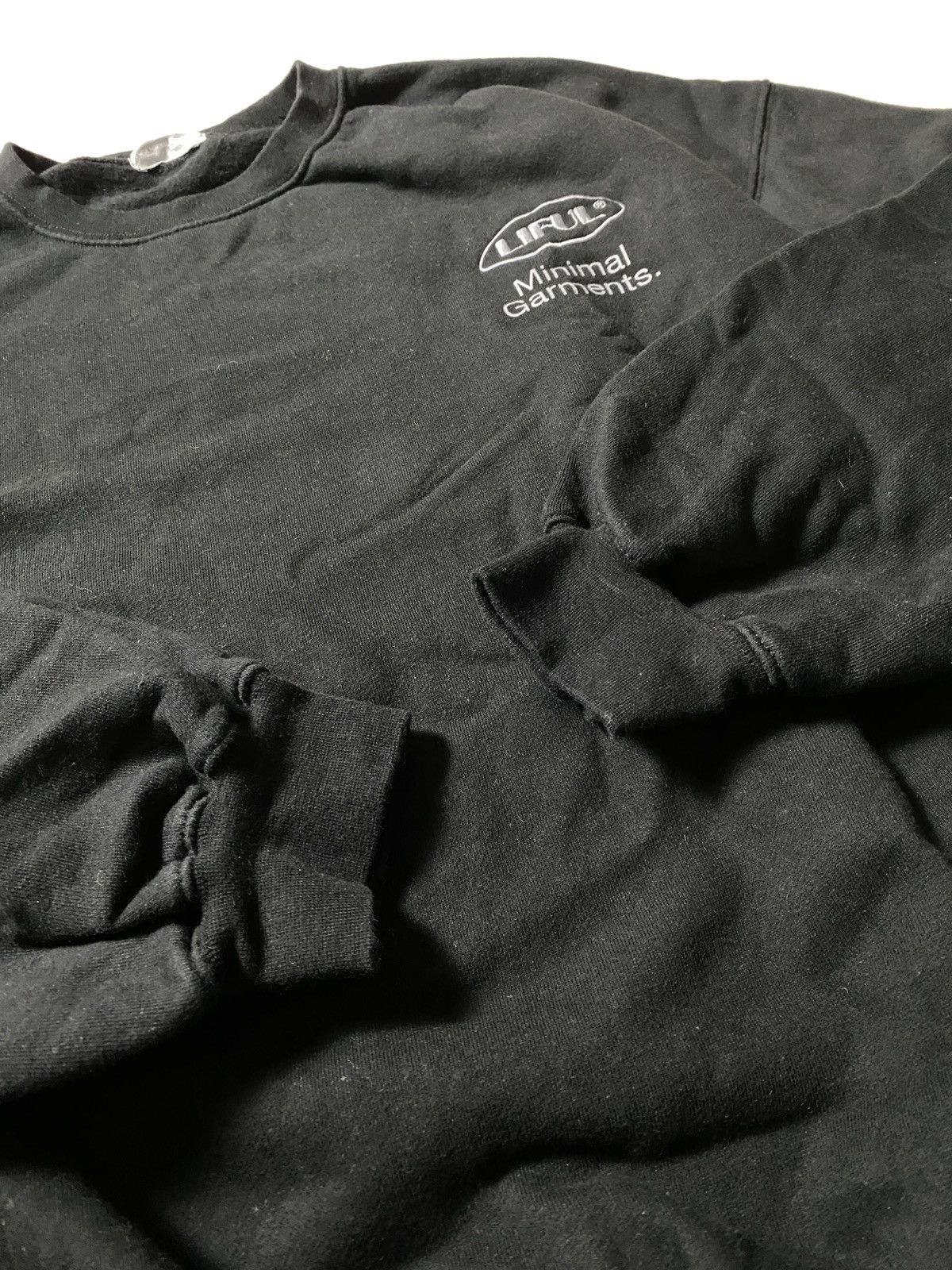 LIFUL MINIMAL GARMENTS Rifle Crewneck MINI OVAL LOGO SWEATSHIT-BLACK Size US L / EU 52-54 / 3 - 3 Thumbnail