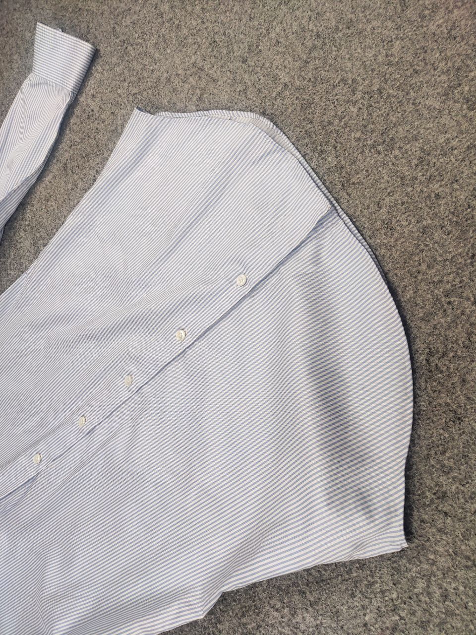 Giorgio Armani Giorgio Armani Design blue thin stripes Long sleeve shirt Size US M / EU 48-50 / 2 - 11 Thumbnail