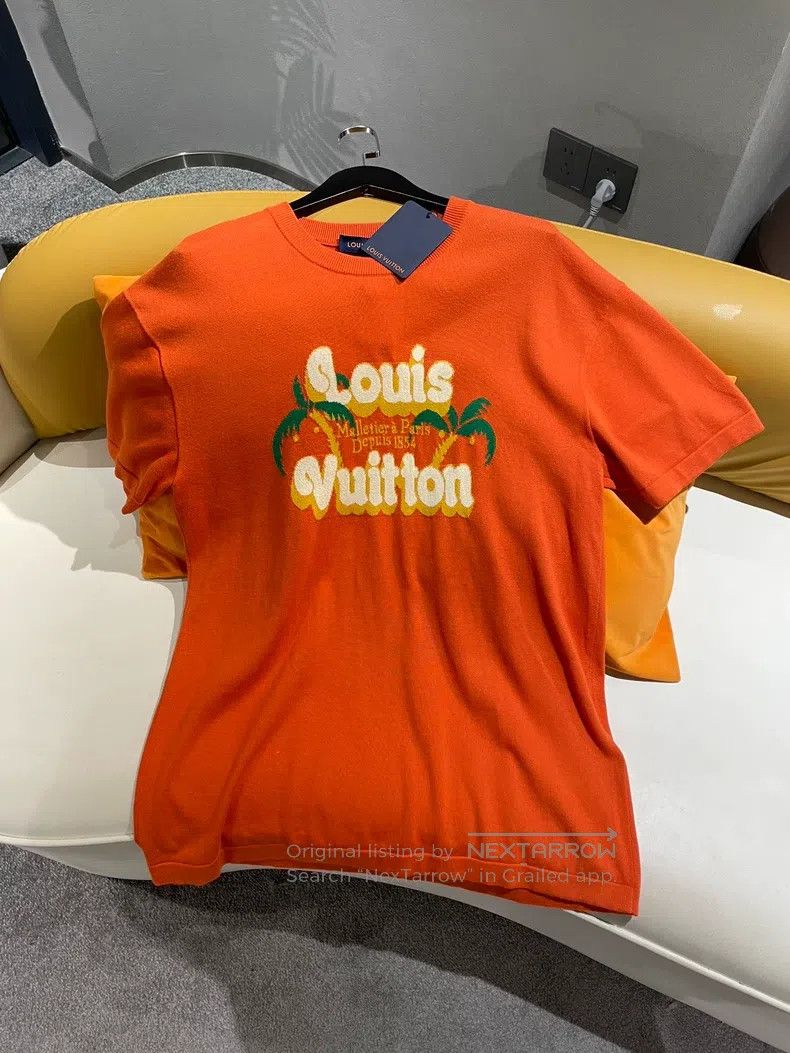 Louis Vuitton Louis Vuitton 24 New Orange Coconut Knit Short Sleeves Size US M / EU 48-50 / 2 - 1 Thumbnail