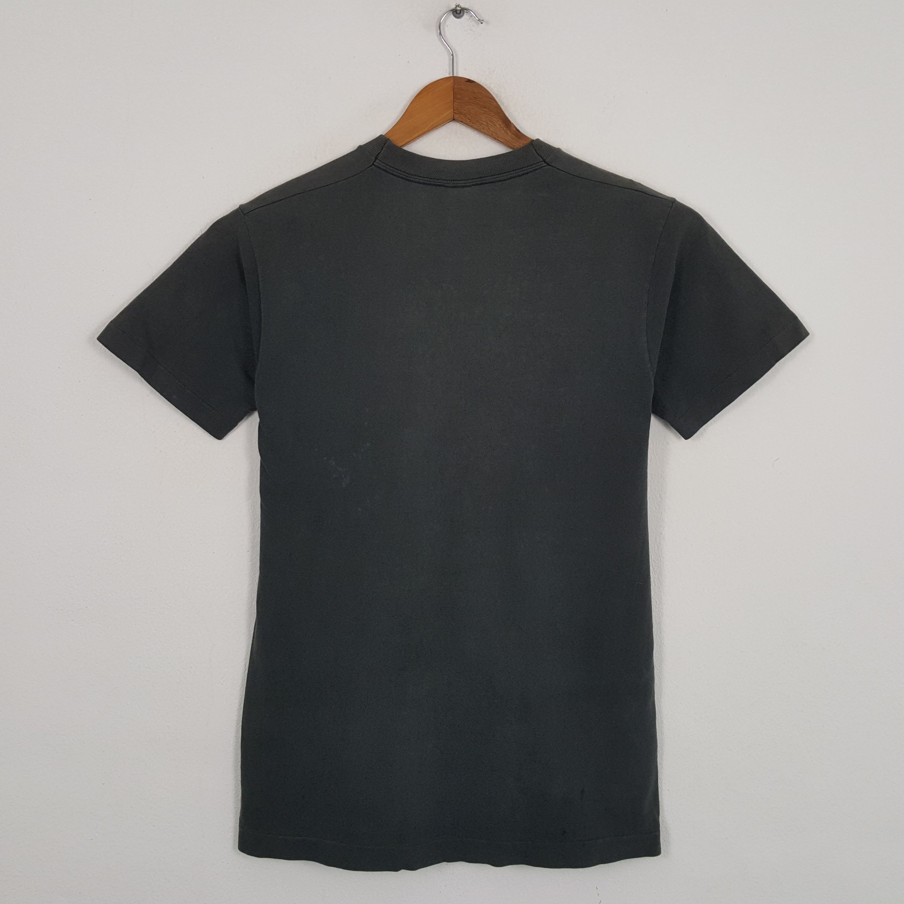Vintage Vintage 90's SKATE SKULL Skateboard Style T-Shirts Size US M / EU 48-50 / 2 - 3 Thumbnail
