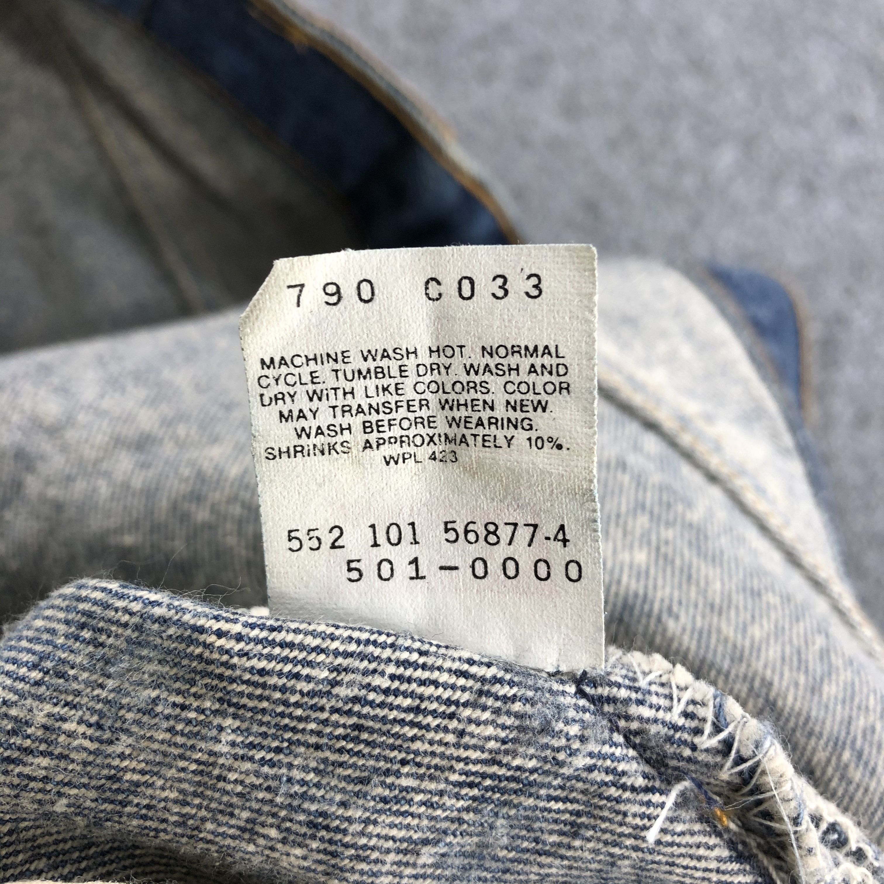 Levi's 90s Vintage Blue Wash Levis 501 Jeans-J1809 Size US 33 - 12 Thumbnail