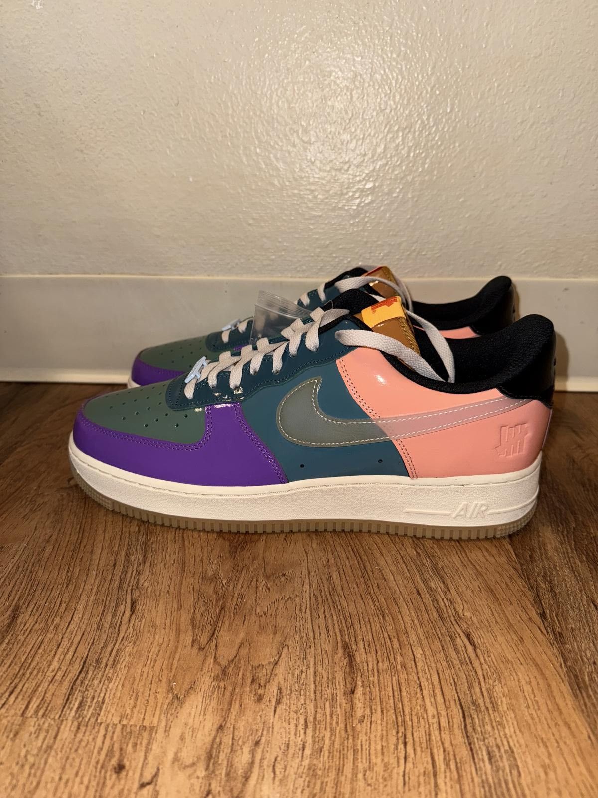 Nike Nike Air Force 1 Low SP Undefeated Multi-Patent Wild Berry Size US 11.5 / EU 44-45 - 3 Thumbnail