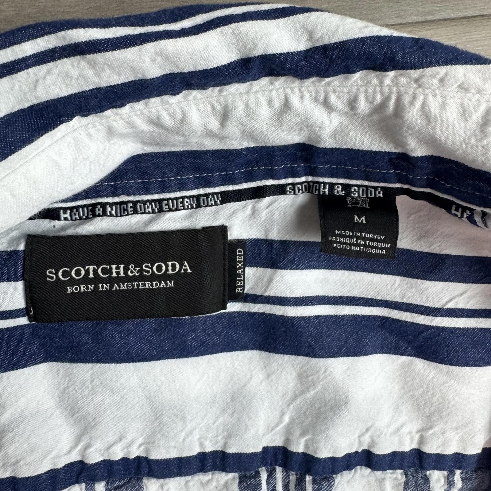Scotch & Soda Scotch & Soda Men's Relaxed Fit Striped Casual Shirt Size M Size US M / EU 48-50 / 2 - 3 Thumbnail