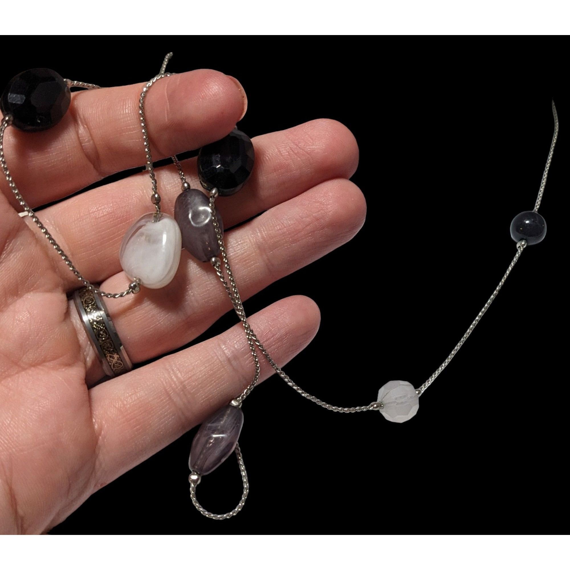 Other Black White And Grey Gemmed Casual Necklace Size ONE SIZE - 2 Thumbnail