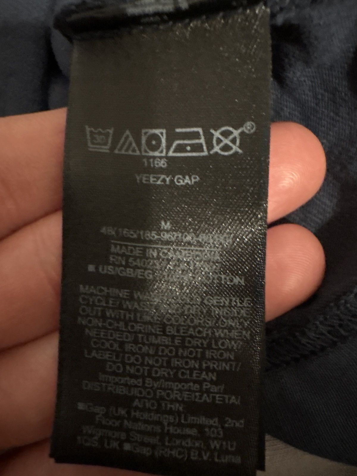 Balenciaga × Gap × Yeezy YGEBB Quarter length blue dove T-Shirt Size US M / EU 48-50 / 2 - 4 Thumbnail