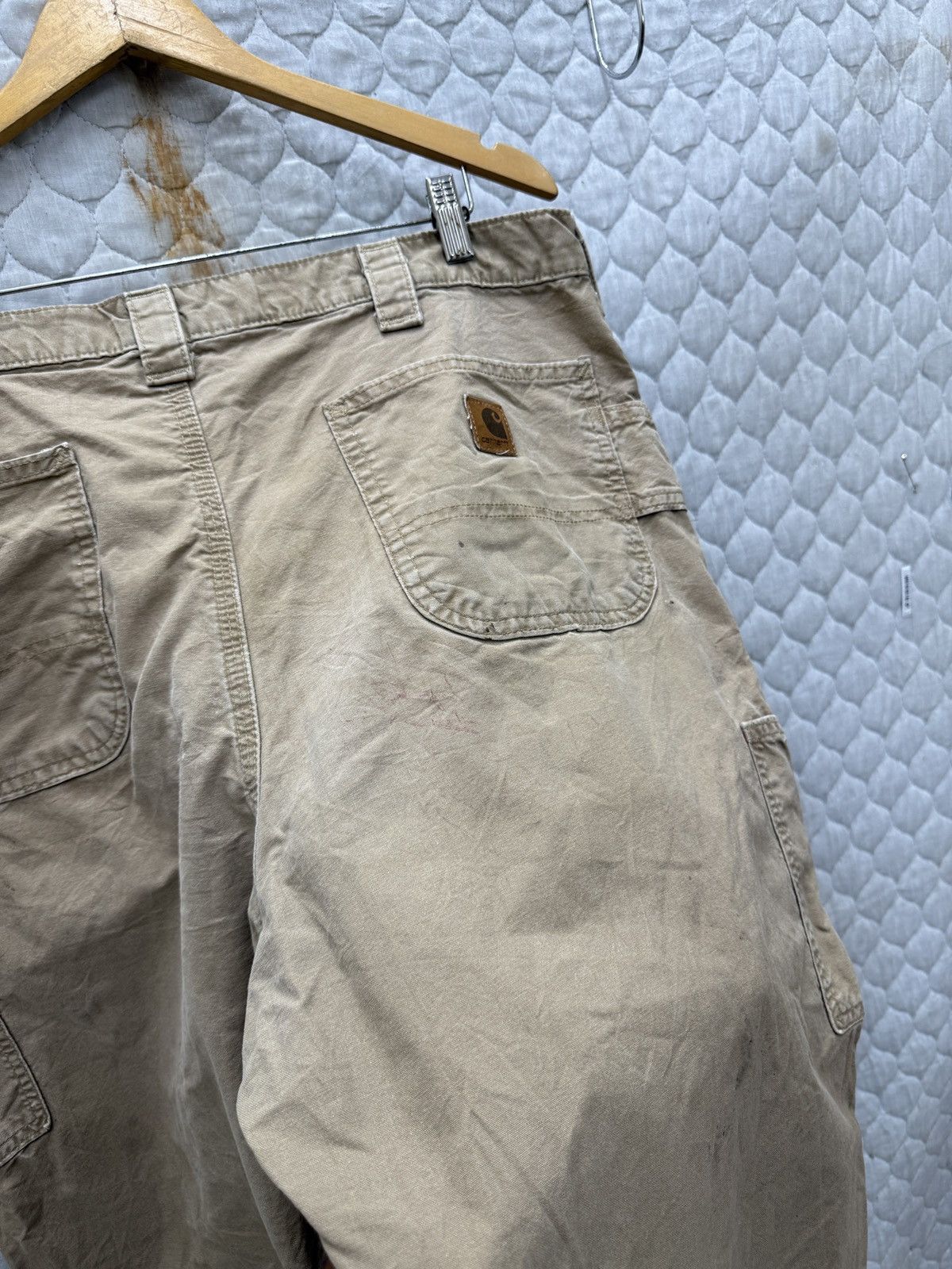 Carhartt 🔥🔥🔥STEALS VTG CARHARTT WORKERS PANTS Size US 37 - 13 Thumbnail
