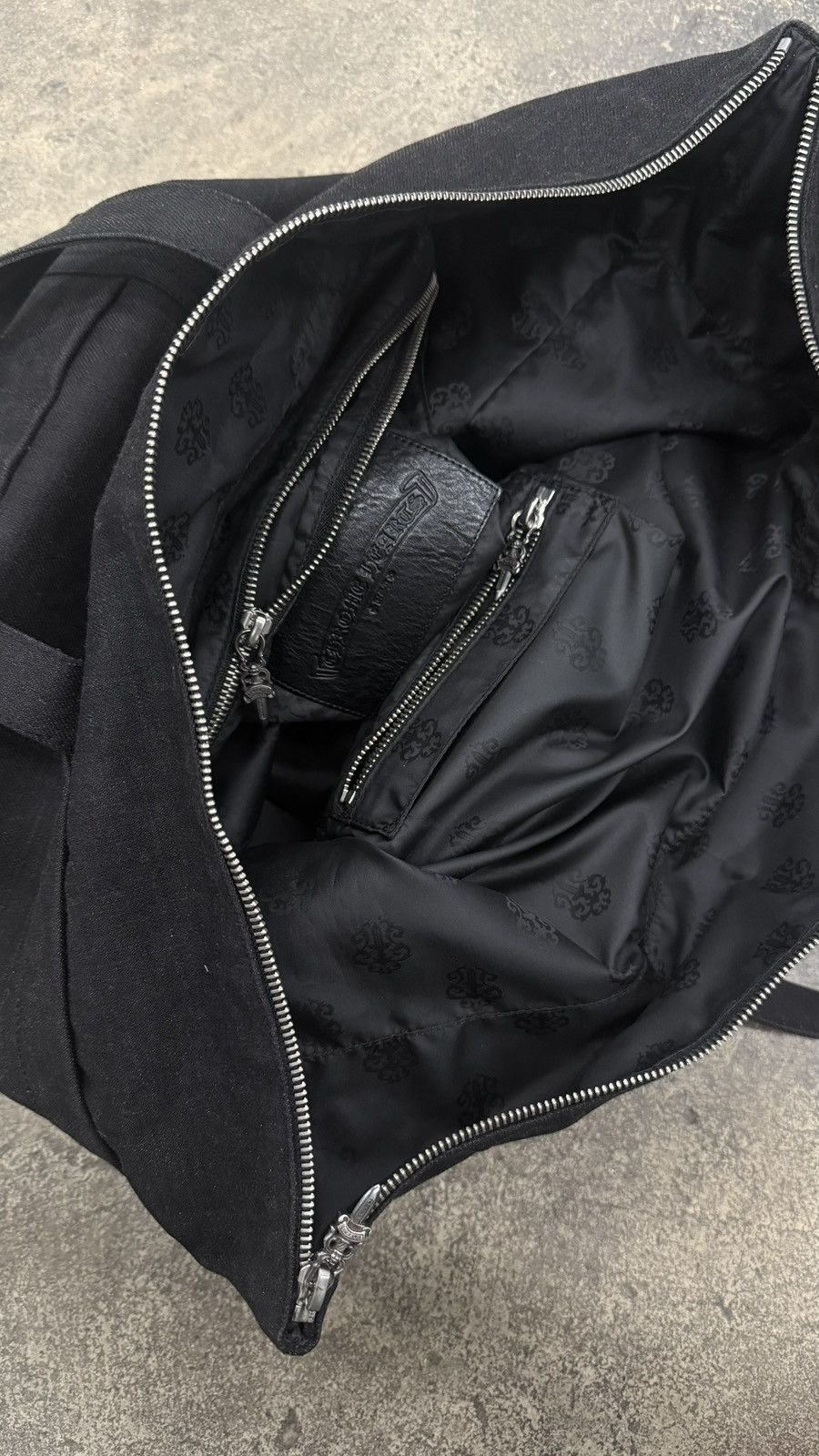 Chrome Hearts Chrome Hearts 1/250 Leather Tote Bag Size ONE SIZE - 4 Thumbnail