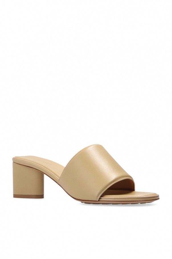 Bottega Veneta o1bcso1str0924 Band in Beige Size US 8.5 / IT 38.5 - 4 Thumbnail