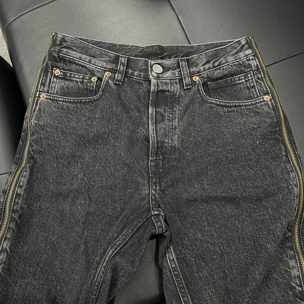 Vetements Vetements SS20 Side-Zip Washed Denim Jeans Size US 28 / EU 44 - 8 Thumbnail