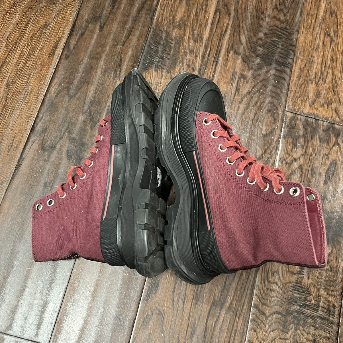 Alexander McQueen Authentic Alexander McQueen Tread Slick Slick High Sneakers Size US 7 / IT 37 - 5 Thumbnail