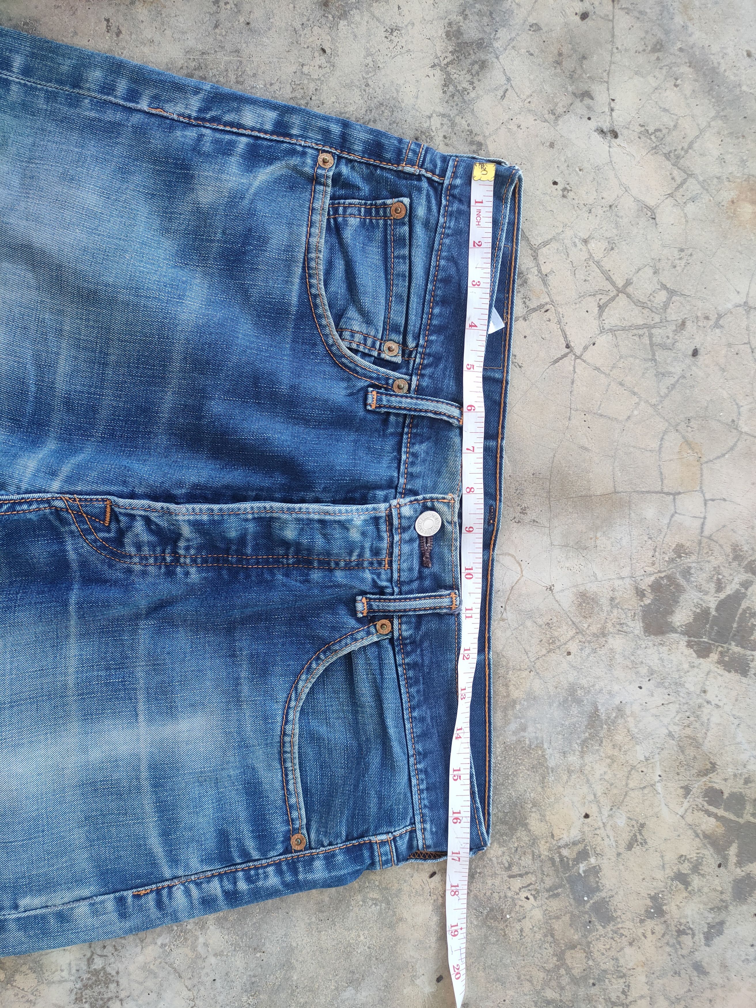 Levi's VINTAGE LEVI'S 501 PREMIUM RIPPED FADED JEANS DENIM PANTS Size US 33 - 8 Thumbnail