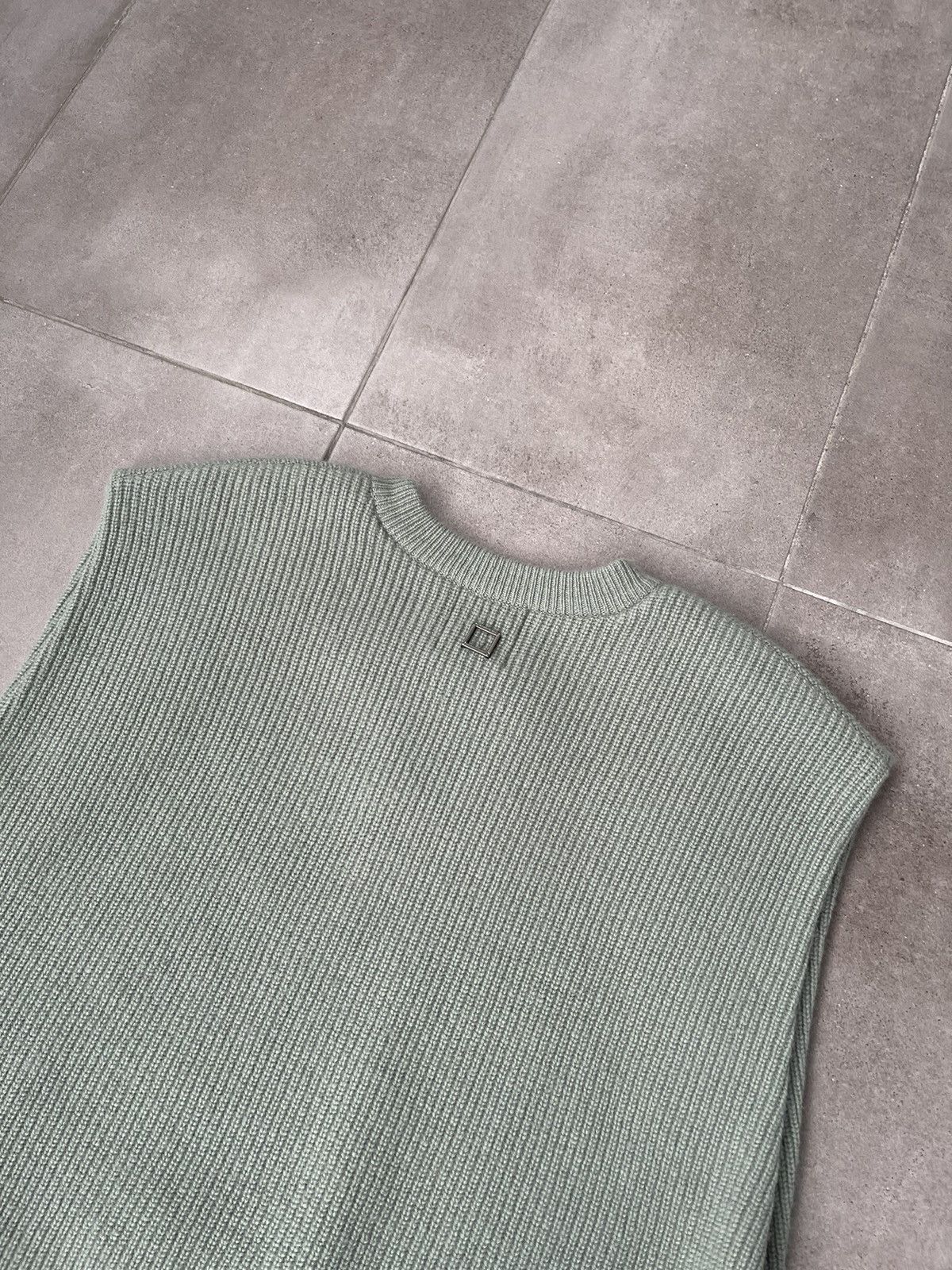 Wooyoungmi !DS! SS23 Wooyoungmi Green Knitted V-Neck Vest Size US M / EU 48-50 / 2 - 14 Thumbnail