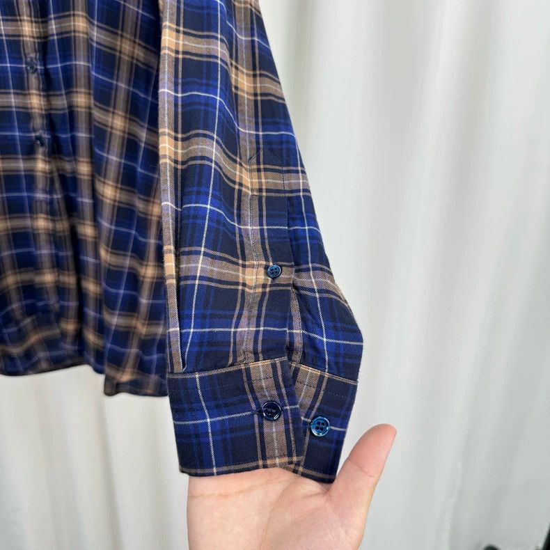 Balenciaga Balenciaga size 34 Gold Button Plaid Shirt Size US XS / EU 42 / 0 - 4 Thumbnail
