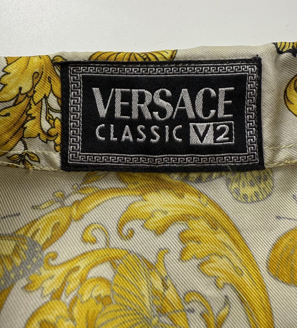 Versace Versace Baroque Butterfly Print Silk Shirt Size US M / EU 48-50 / 2 - 8 Thumbnail