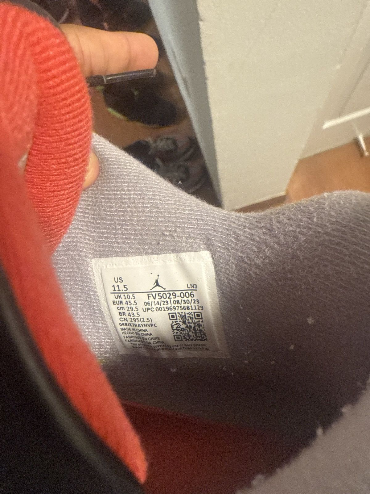 Jordan Brand Air jordan Bred 4 Reimagined size 11.5 good condition Size US 11.5 / EU 44-45 - 8 Thumbnail
