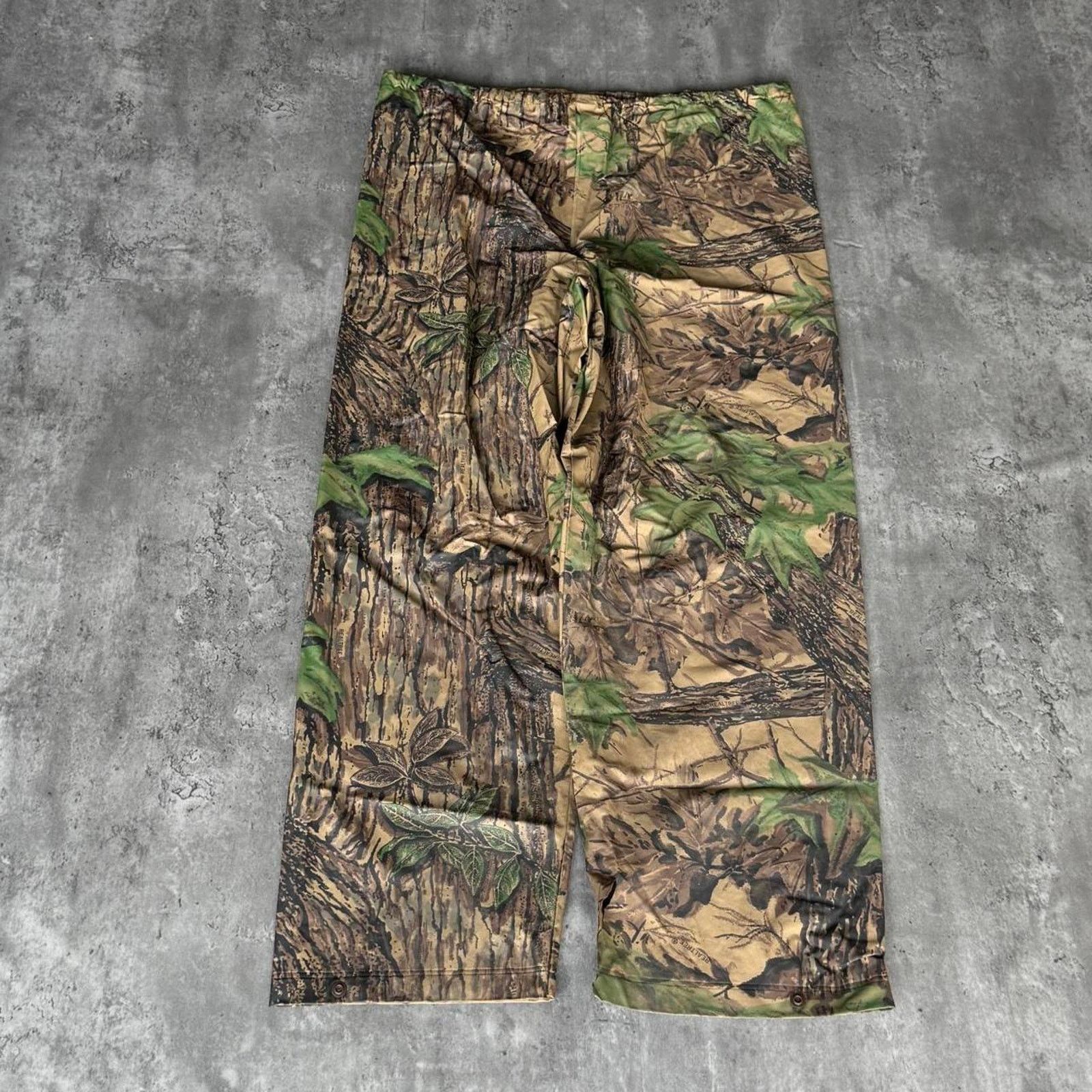 Goretex × Vintage Vintage Y2K Baggy Camo Waterproof Technical Outdoor Pants Size US 39 - 1 Thumbnail