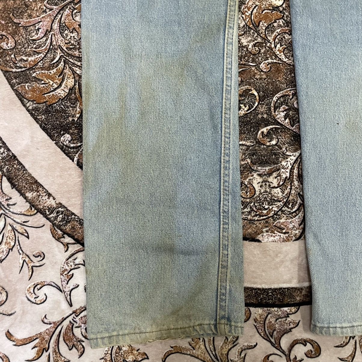 Levi's Vintage Clothing 🔥Vintage Levis 501 Stoned Washed Distress Dirty Denim Jeans Size US 31 - 12 Thumbnail