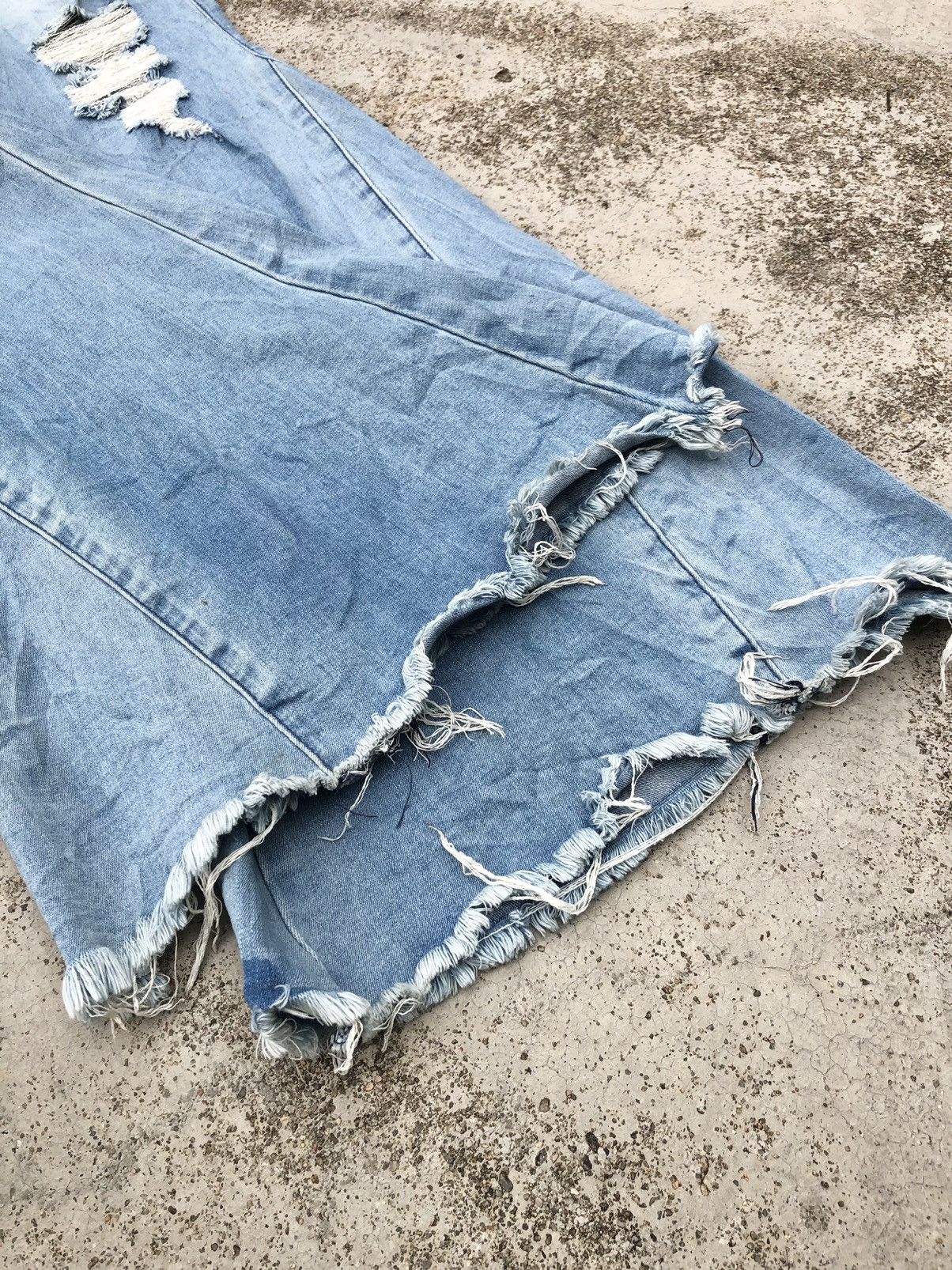Other SUPER FLARE⚡️⚡️STRECTHABLE DENIM BY YMI USA Size 28" / US 6 / IT 42 - 2 Thumbnail
