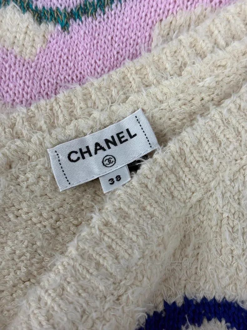 Chanel Chanel 23p popular white letter graffiti towel dress Size XS / US 0-2 / IT 36-38 - 4 Thumbnail