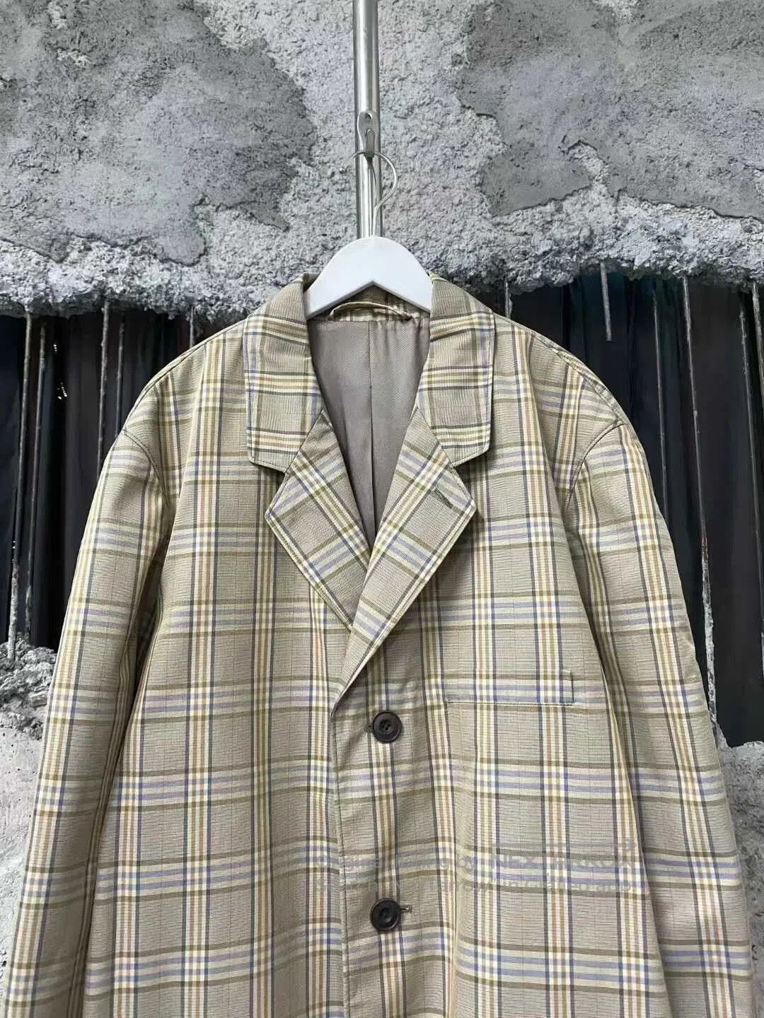 Other Lemaire Plaid Overcoat in Size Small. Size S / US 4 / IT 40 - 2 Thumbnail
