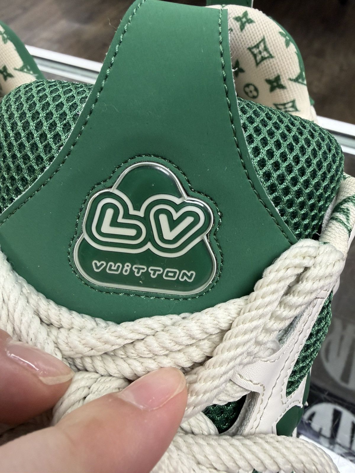 Louis Vuitton Louis Vuitton LV Skate Green White Monogram Size US 9 / EU 42 - 3 Thumbnail
