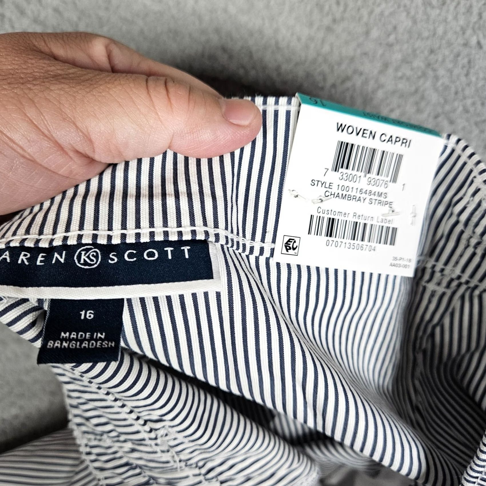 Vintage Karen Scott Women Capri Pants Striped Blue White Chambray 16 Regular Size NEW Size 38" / US 16 / IT 52 - 8 Thumbnail