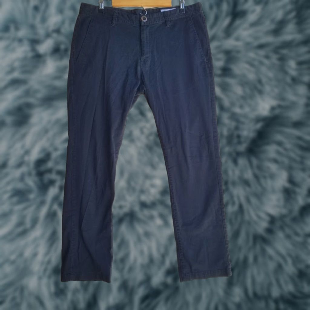 Volcom Volcom Pants Mens 36 Black Modern Straight Cotton Blend Skater Chino Regular Straight Pocket Zipper Button Size US 36 / EU 52 - 1 Thumbnail