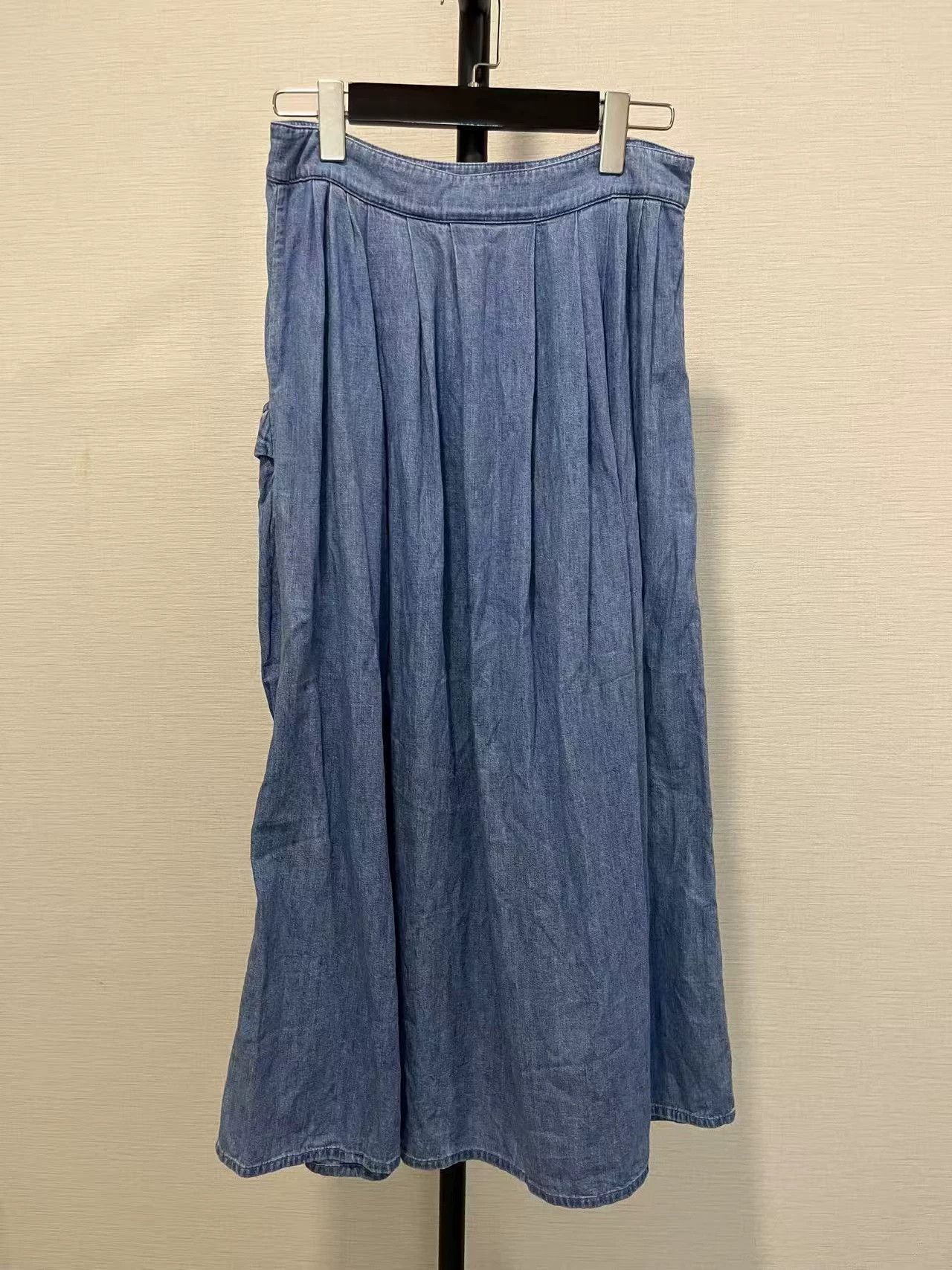 Celine Celine Washed Blue Denim Maxi 28 Triomphe Buckle Size 28" / US 6 / IT 42 - 2 Thumbnail