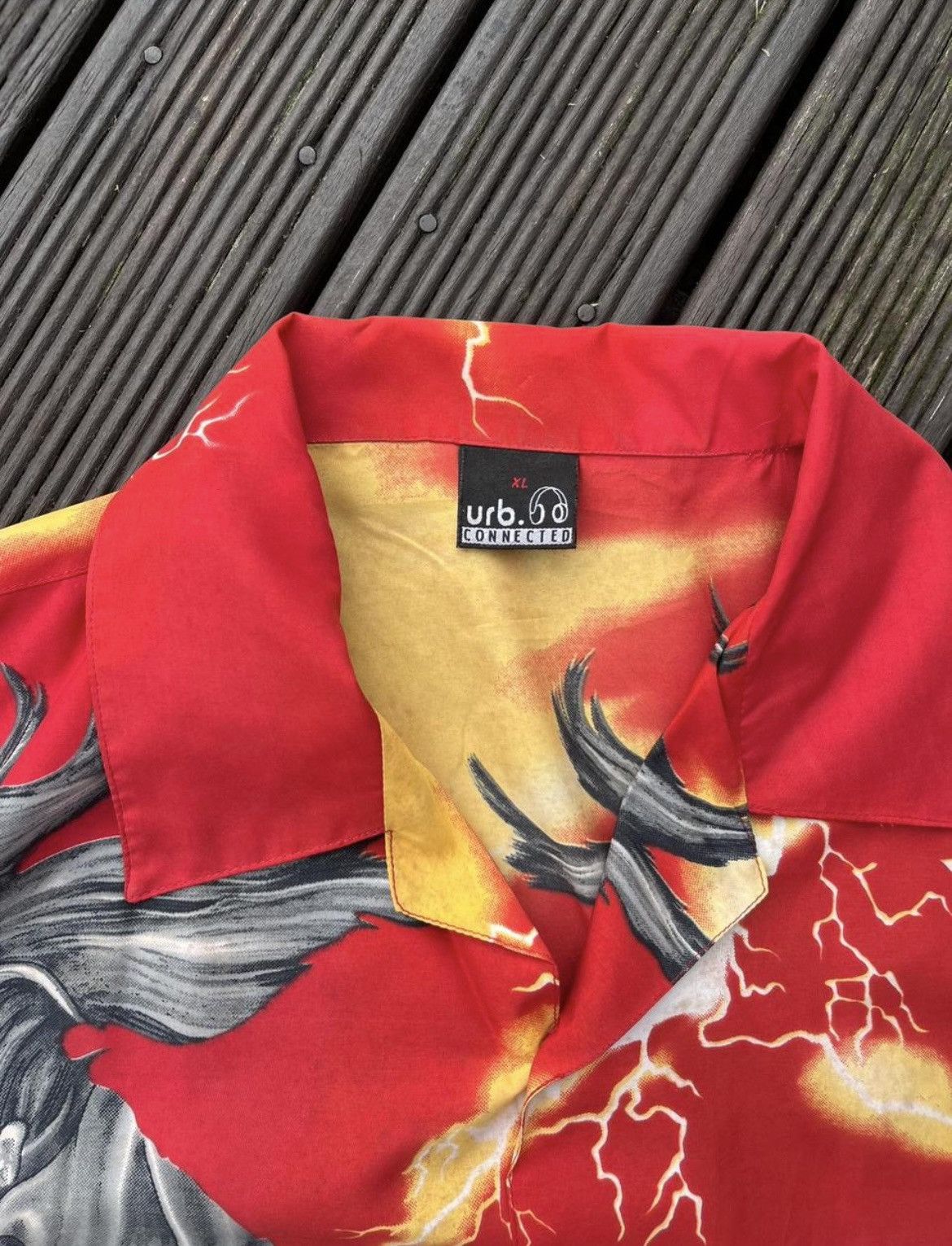 Other Y2k Mens short-sleeve Japanese Samurai graphic button-up Size US XL / EU 56 / 4 - 4 Thumbnail