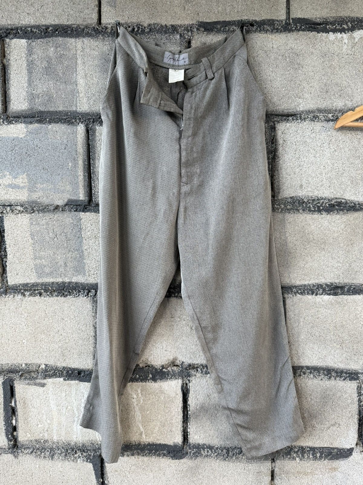 Yohji Yamamoto YOHJI YAMAMOTO SIGNATURE RAYON PANT "VINTAGE" Size 23" - 1 Thumbnail
