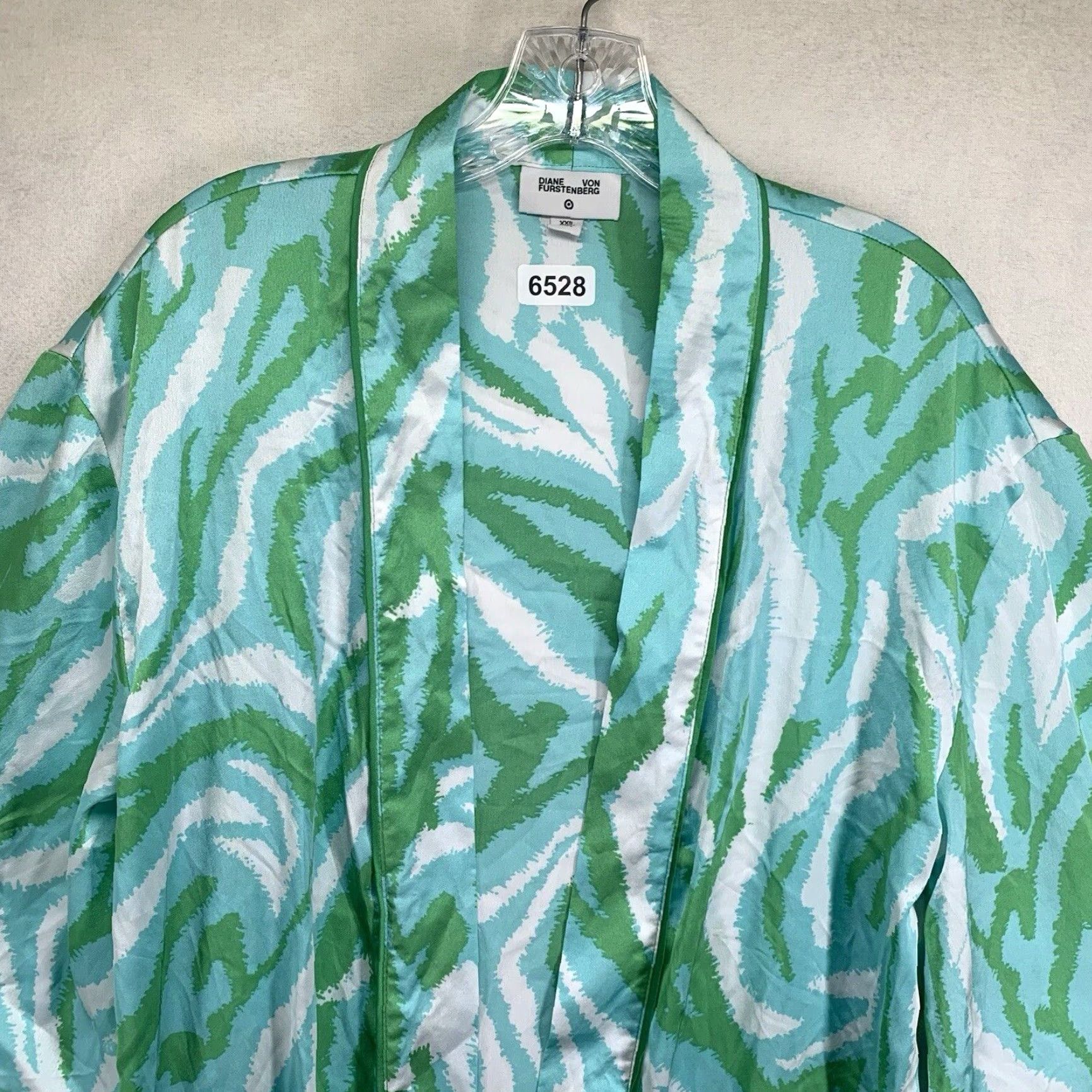 Diane von Furstenberg DVF for Target Robe Women 2XS Green Zebra Satin Beach Cover-Up Kimono 3/4 Sleeve Size ONE SIZE - 5 Thumbnail
