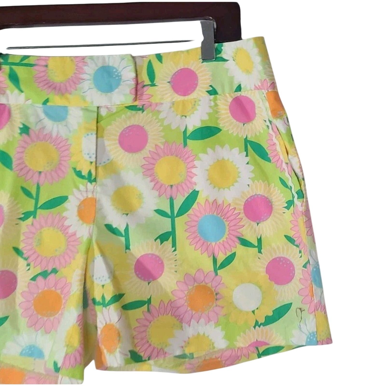 Lilly Pulitzer Vintage Lilly Pulitzer Women's Floral Shorts US 10 Mod Size 32" / US 10 / IT 46 - 2 Thumbnail
