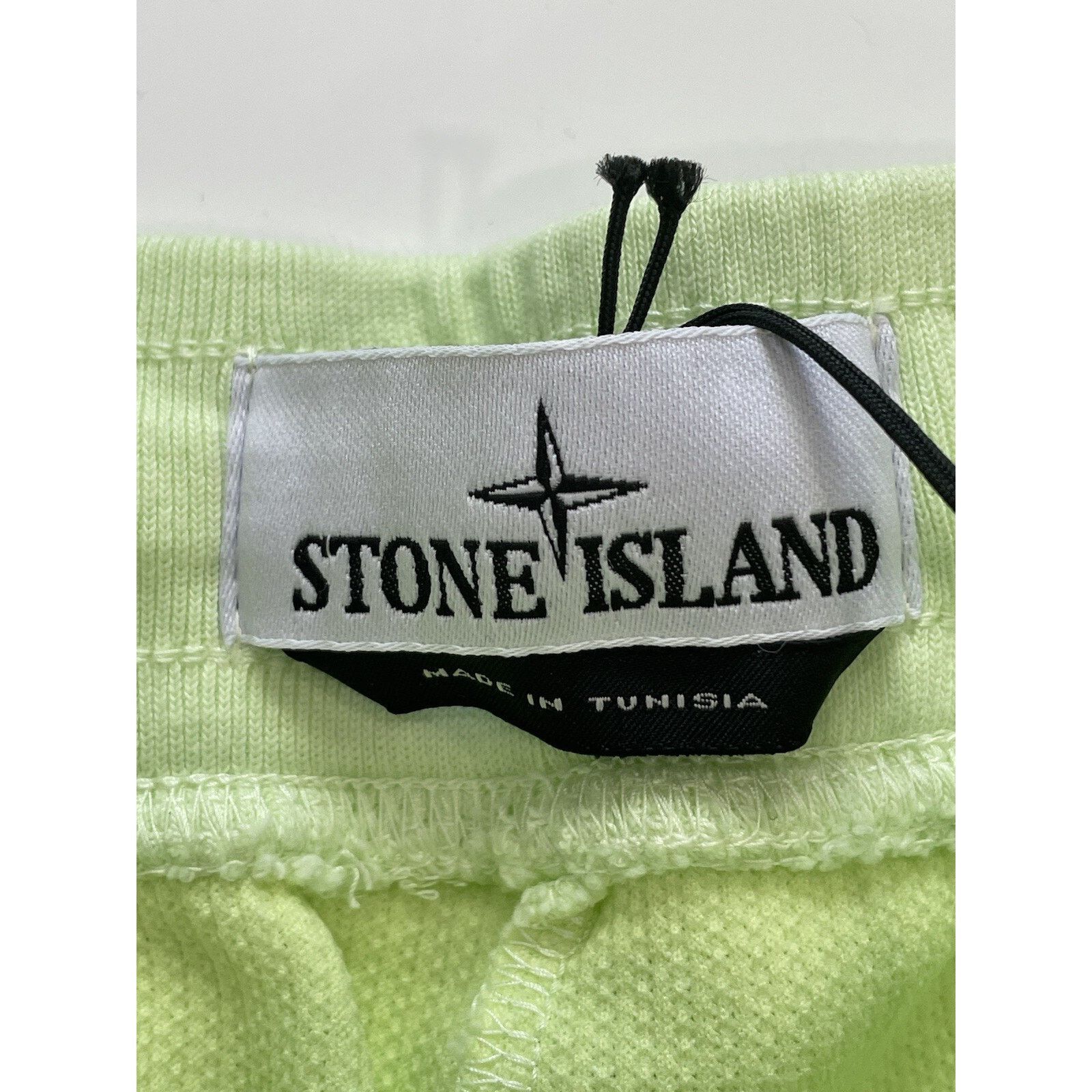 Stone Island STONE ISLAND FELPA BERMUDA MEDIUM IN GREEN NWT Size US 32 / EU 48 - 3 Thumbnail