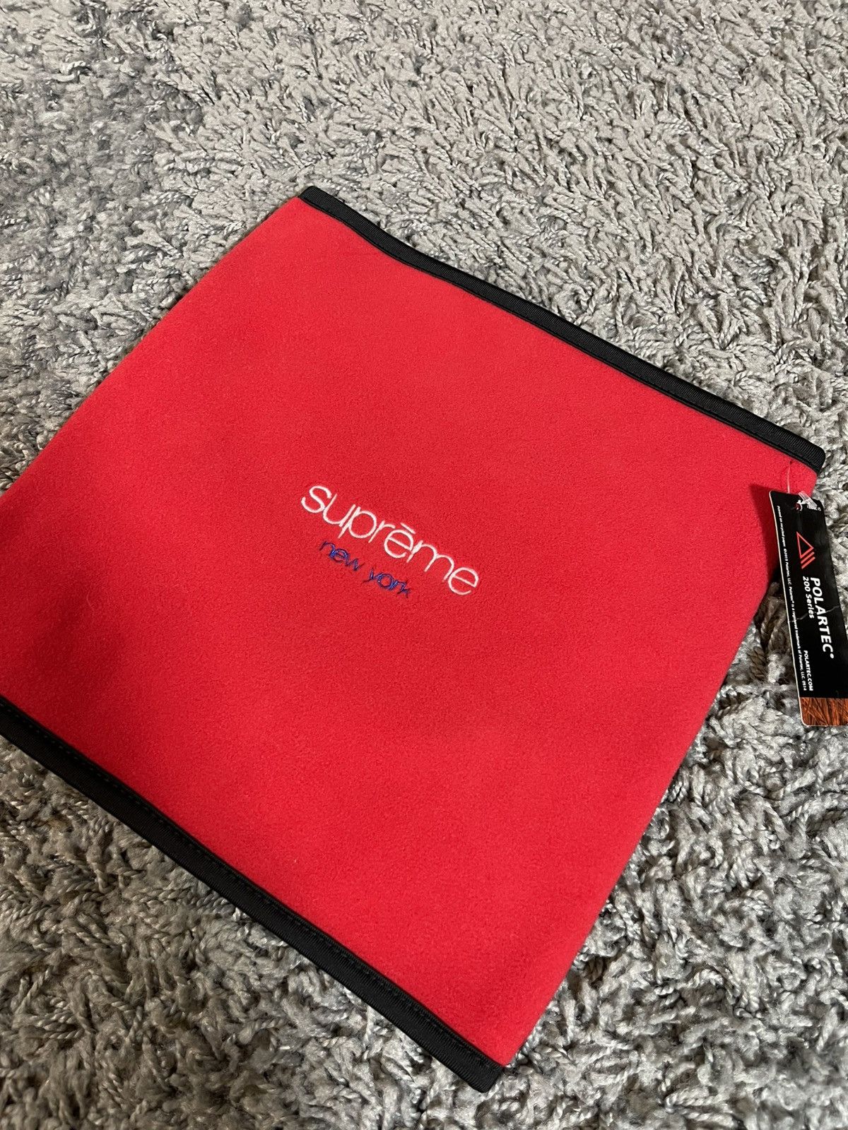 Supreme 2016FW Supreme Polartec Box Logo Fleece Neck Gaiter Red Size ONE SIZE - 2 Thumbnail
