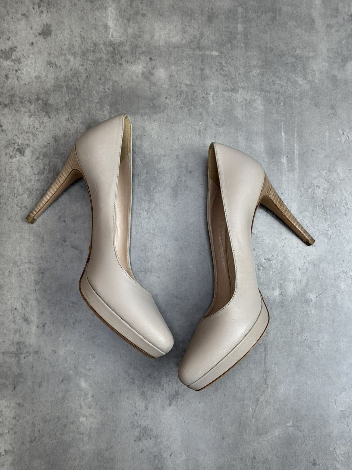Prada Prada Beige Leather Platform Heels Pumps Size 37 1/2 Size US 7.5 / IT 37.5 - 7 Thumbnail