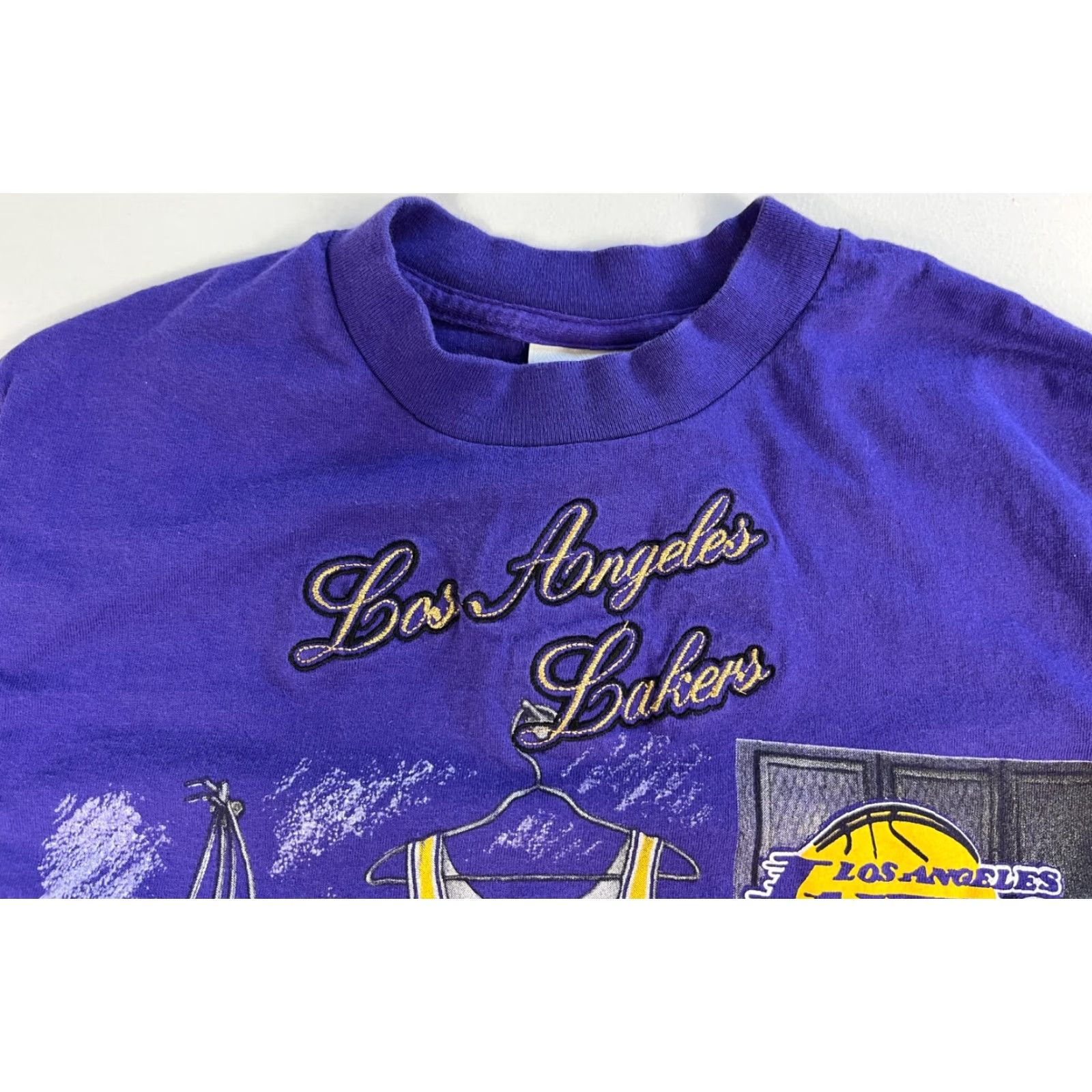 Nutmeg VINTAGE Mens 90s LA Lakers T-Shirt Nutmeg Made in USA Purple Cotton 90s Sports Crew Neck Short Sleeve Size M Mens Size US M / EU 48-50 / 2 - 7 Thumbnail
