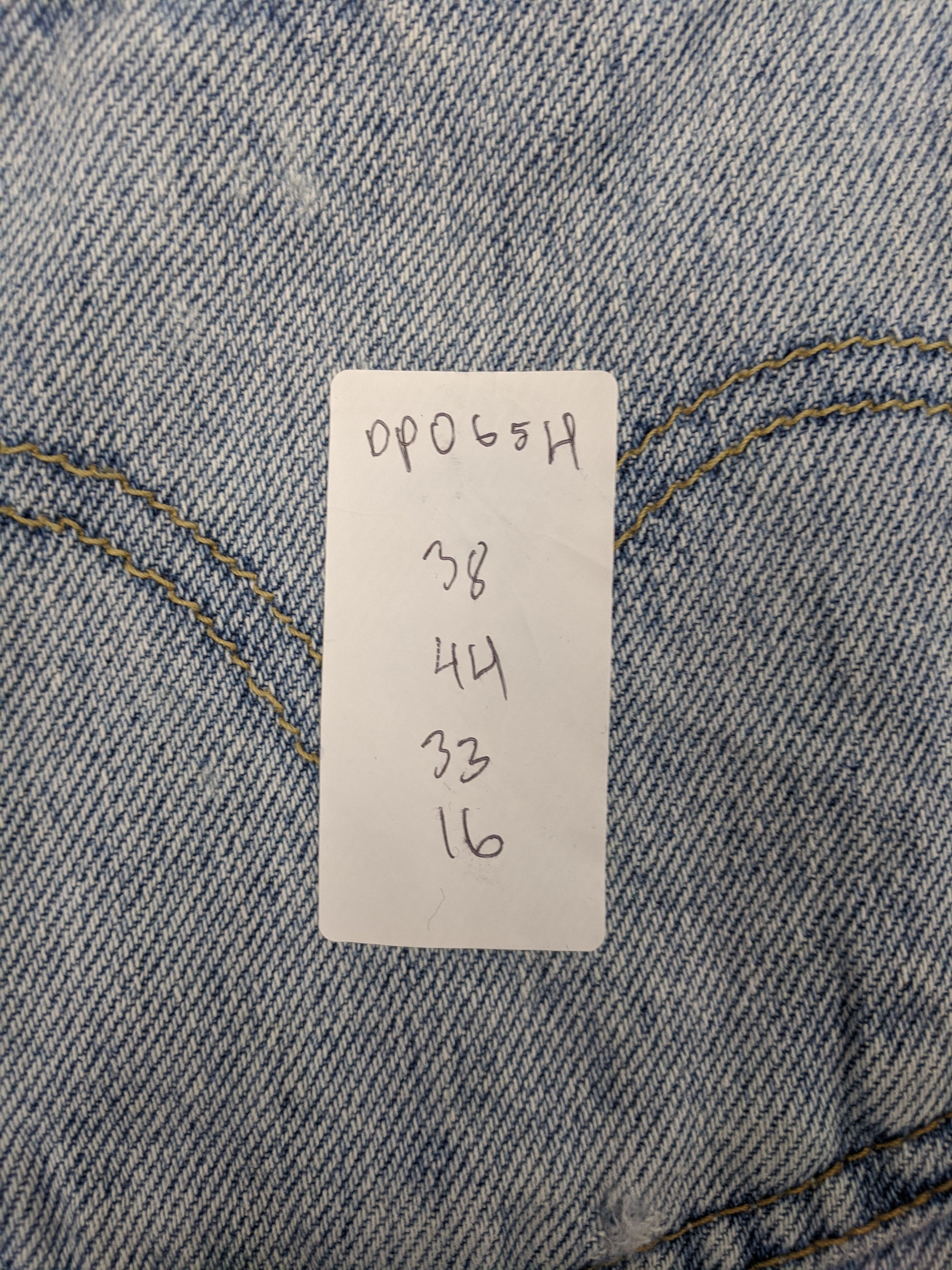Levi's Vintage Levis 550 Jeans DP0654 Size US 38 / EU 54 - 18 Thumbnail