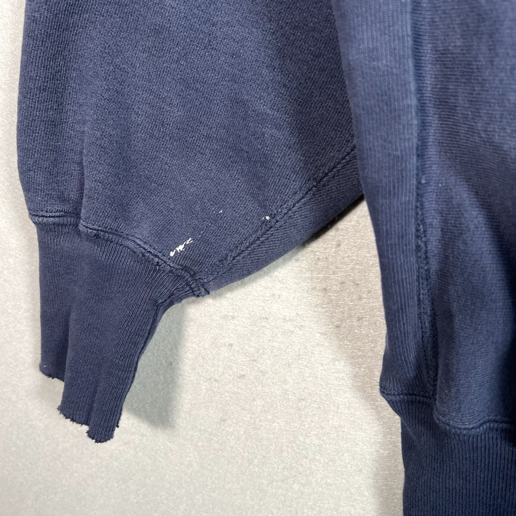 Champion VINTAGE Champion Sweatshirt Adult Large Blue Mens 80s Reverse Weave Newburgh Crew Neck Long Sleeve Cotton Blend Pullover Size US L / EU 52-54 / 3 - 6 Thumbnail